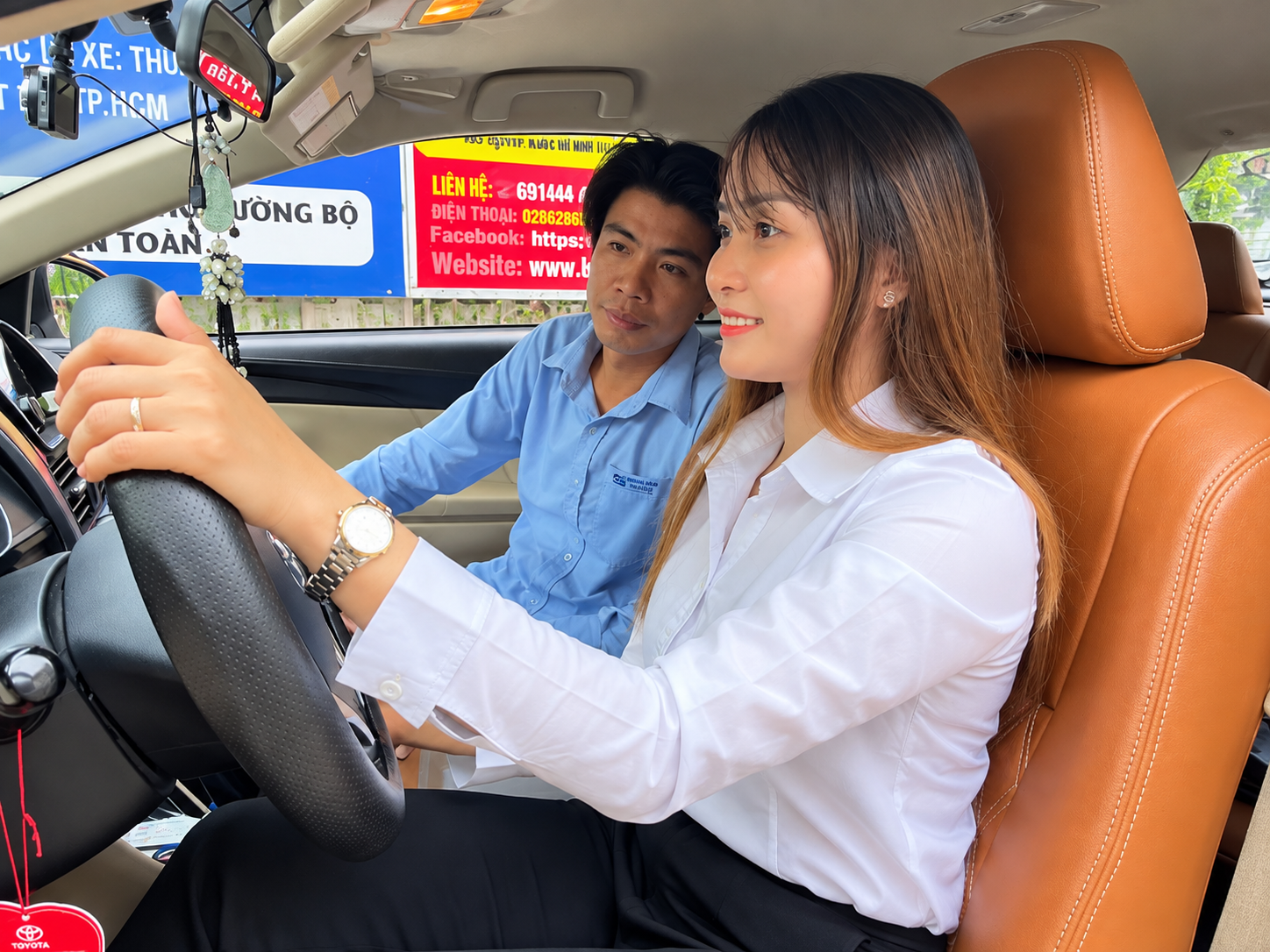 Sân tập lái xe